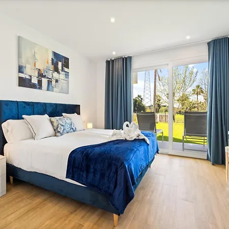 3-bedroom Lagoon In Casares *